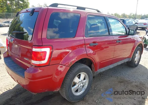 2009 Ford Escape Xlt z USA, uszkodzony, nr VIN 1FMCU93G79KB53969